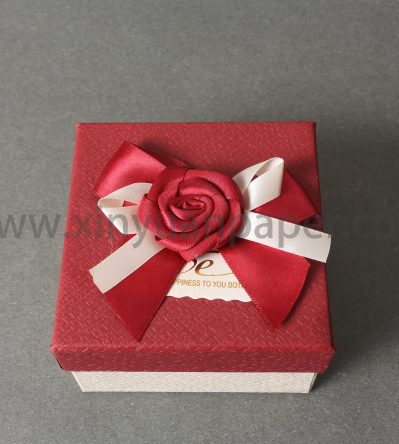 德芙情人节巧克力盒